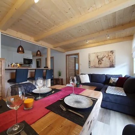 Hochalmbahnen Chalets 7W1, Fichte, Nahe Gondel, Hunde Willkommen Rauris