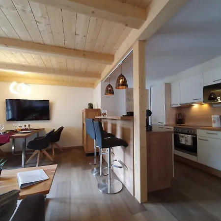 Hochalmbahnen Chalets 7W1, Fichte, Nahe Gondel, Hunde Willkommen Rauris