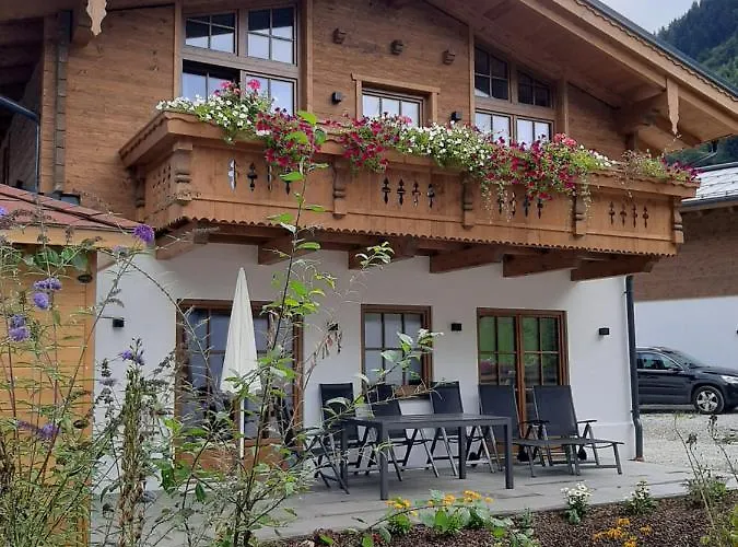 Hochalmbahnen Chalets 7W1, Fichte, Nahe Gondel, Hunde Willkommen Lägenhet Rauris